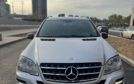 Mercedes-Benz M-Класс, 2010 год, 1 750 000 рублей, 1 фотография