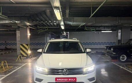 Volkswagen Tiguan II, 2019 год, 2 180 000 рублей, 1 фотография