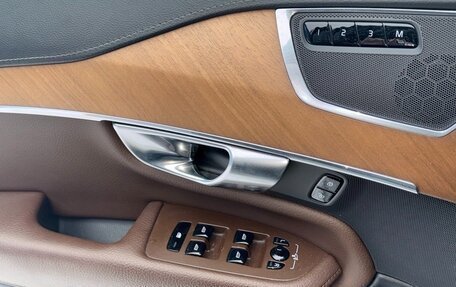 Volvo XC90 II рестайлинг, 2019 год, 4 150 000 рублей, 18 фотография