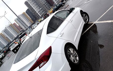 Hyundai Elantra VI рестайлинг, 2019 год, 1 720 000 рублей, 3 фотография