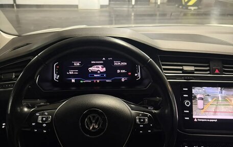 Volkswagen Tiguan II, 2019 год, 2 180 000 рублей, 5 фотография