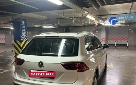 Volkswagen Tiguan II, 2019 год, 2 180 000 рублей, 4 фотография