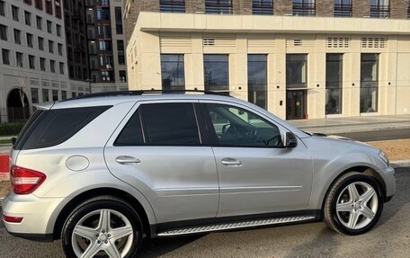 Mercedes-Benz M-Класс, 2010 год, 1 750 000 рублей, 8 фотография