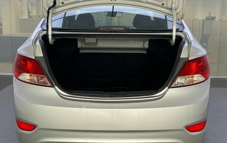 Hyundai Solaris II рестайлинг, 2012 год, 910 000 рублей, 10 фотография