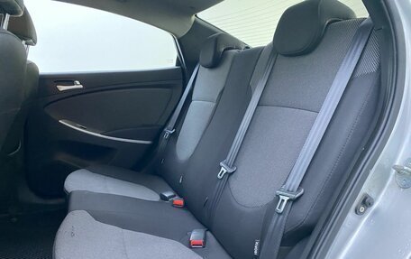 Hyundai Solaris II рестайлинг, 2012 год, 910 000 рублей, 12 фотография