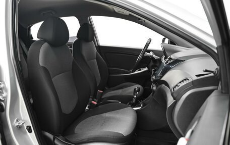 Hyundai Solaris II рестайлинг, 2013 год, 748 000 рублей, 8 фотография