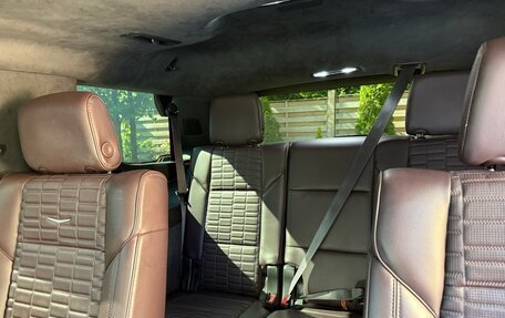 Cadillac Escalade V, 2022 год, 9 500 000 рублей, 8 фотография