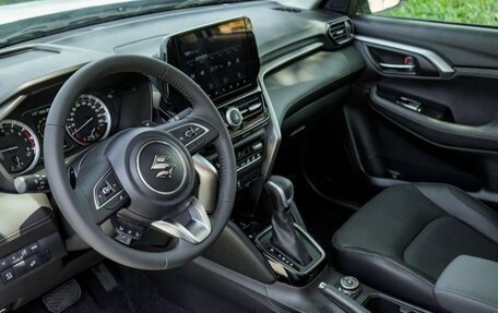 Suzuki Grand Vitara, 2023 год, 2 180 000 рублей, 9 фотография