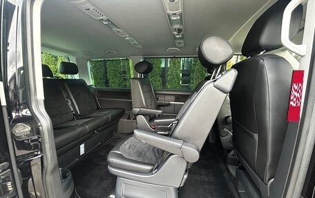 Volkswagen Multivan T6 рестайлинг, 2019 год, 5 100 000 рублей, 17 фотография