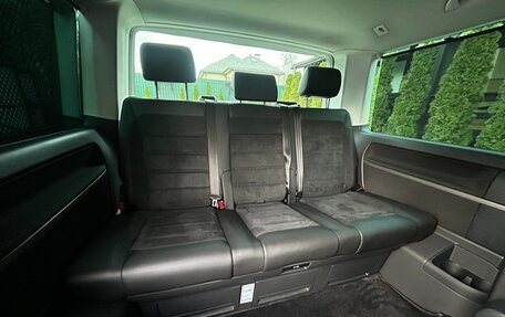 Volkswagen Multivan T6 рестайлинг, 2019 год, 5 100 000 рублей, 20 фотография