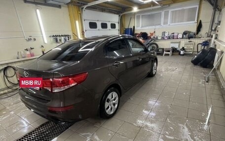 KIA Rio III рестайлинг, 2015 год, 890 000 рублей, 4 фотография