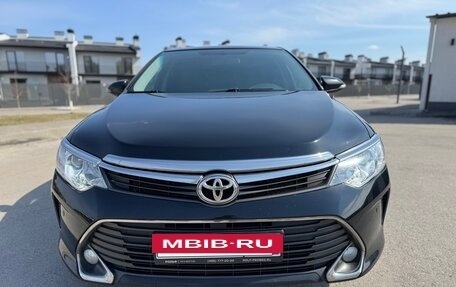 Toyota Camry, 2015 год, 1 898 000 рублей, 2 фотография