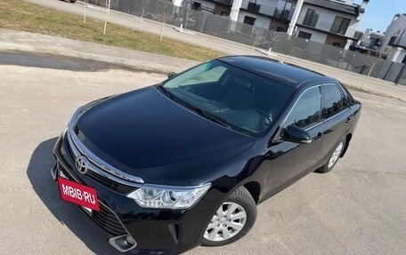 Toyota Camry, 2015 год, 1 898 000 рублей, 10 фотография