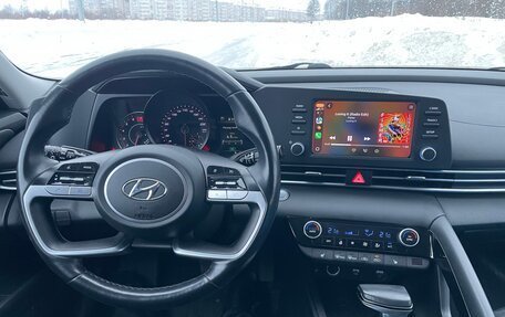 Hyundai Elantra, 2021 год, 1 850 000 рублей, 8 фотография