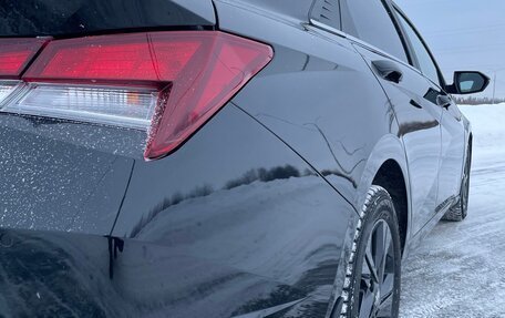 Hyundai Elantra, 2021 год, 1 850 000 рублей, 6 фотография