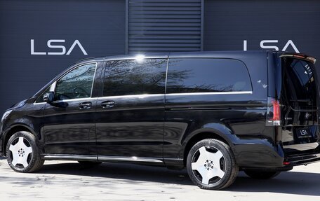 Mercedes-Benz V-Класс, 2025 год, 13 990 000 рублей, 3 фотография