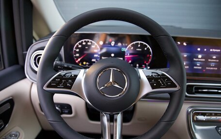 Mercedes-Benz V-Класс, 2025 год, 13 990 000 рублей, 11 фотография