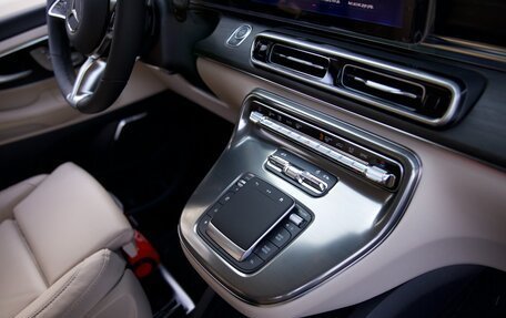 Mercedes-Benz V-Класс, 2025 год, 13 990 000 рублей, 14 фотография