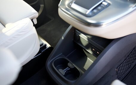 Mercedes-Benz V-Класс, 2025 год, 13 990 000 рублей, 27 фотография