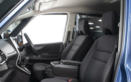 Nissan Serena IV, 2018 год, 1 950 000 рублей, 6 фотография