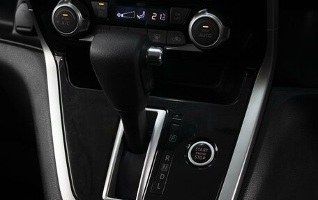 Nissan Serena IV, 2018 год, 1 950 000 рублей, 15 фотография