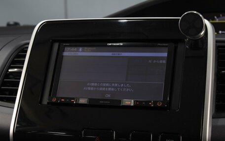 Nissan Serena IV, 2018 год, 1 950 000 рублей, 16 фотография