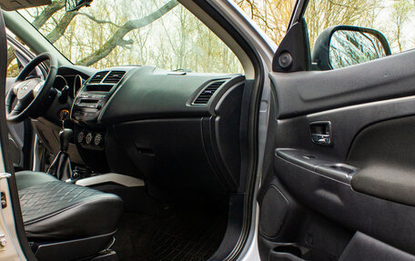 Mitsubishi ASX I рестайлинг, 2011 год, 870 000 рублей, 13 фотография