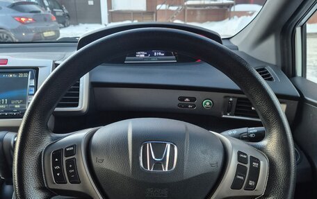 Honda Freed I, 2013 год, 1 200 000 рублей, 11 фотография