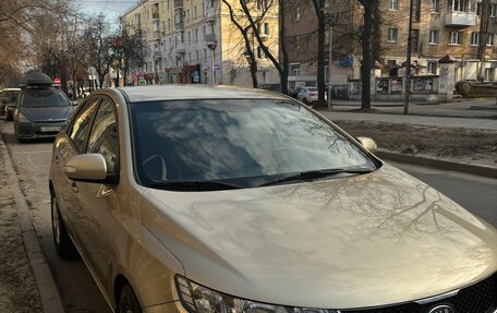 KIA Cerato III, 2009 год, 800 000 рублей, 4 фотография