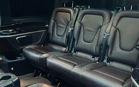 Mercedes-Benz V-Класс, 2018 год, 6 000 000 рублей, 12 фотография