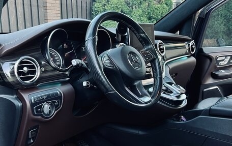 Mercedes-Benz V-Класс, 2018 год, 6 000 000 рублей, 11 фотография