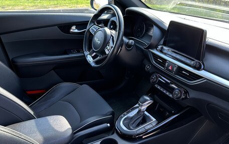 KIA Cerato IV, 2021 год, 2 370 000 рублей, 9 фотография