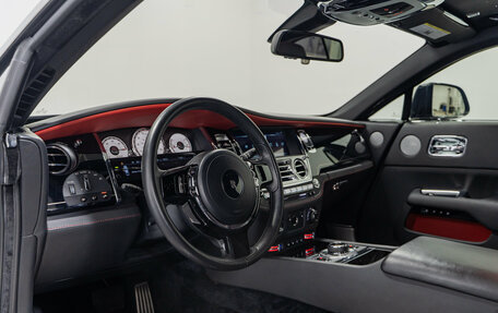 Rolls-Royce Wraith, 2018 год, 22 990 000 рублей, 13 фотография