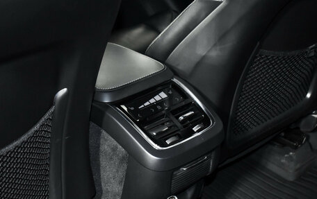 Volvo XC90 II рестайлинг, 2017 год, 3 095 000 рублей, 14 фотография