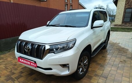 Toyota Land Cruiser Prado 150 рестайлинг 2, 2019 год, 5 500 000 рублей, 15 фотография