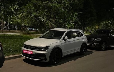 Volkswagen Tiguan II, 2019 год, 3 599 000 рублей, 1 фотография