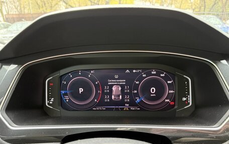 Volkswagen Tiguan II, 2019 год, 3 599 000 рублей, 5 фотография