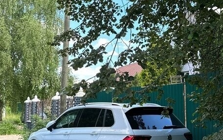 Volkswagen Tiguan II, 2019 год, 3 599 000 рублей, 12 фотография