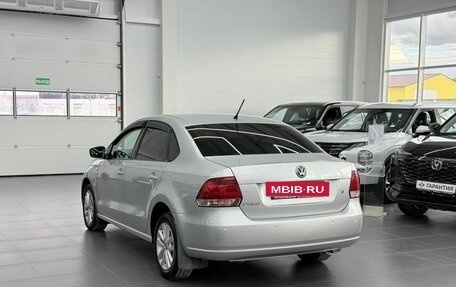 Volkswagen Polo VI (EU Market), 2013 год, 900 000 рублей, 2 фотография