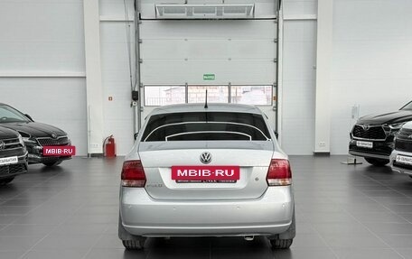 Volkswagen Polo VI (EU Market), 2013 год, 900 000 рублей, 4 фотография