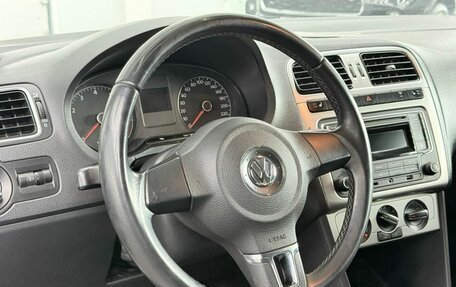 Volkswagen Polo VI (EU Market), 2013 год, 900 000 рублей, 14 фотография