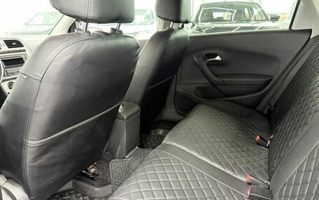 Volkswagen Polo VI (EU Market), 2013 год, 900 000 рублей, 22 фотография