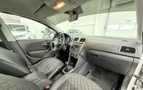 Volkswagen Polo VI (EU Market), 2013 год, 900 000 рублей, 20 фотография