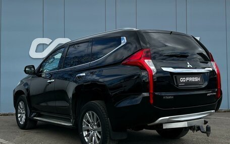 Mitsubishi Pajero Sport III рестайлинг, 2018 год, 3 649 000 рублей, 2 фотография