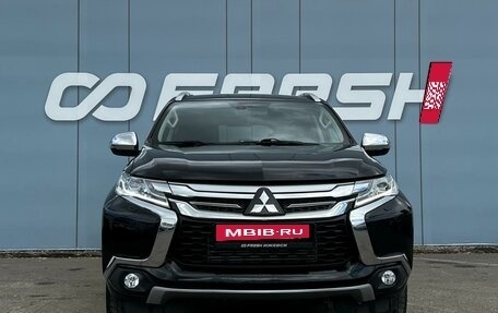 Mitsubishi Pajero Sport III рестайлинг, 2018 год, 3 649 000 рублей, 3 фотография