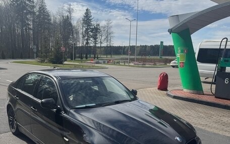 BMW 3 серия, 2010 год, 1 150 000 рублей, 3 фотография