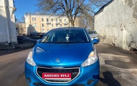 Peugeot 208 II, 2013 год, 420 000 рублей, 10 фотография