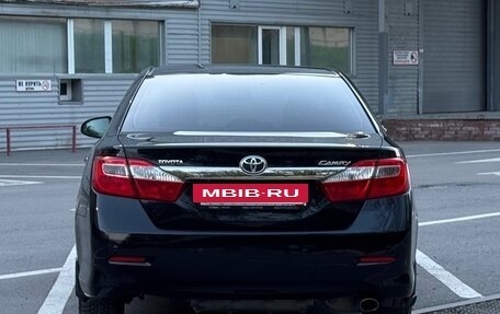 Toyota Camry, 2013 год, 1 750 000 рублей, 4 фотография