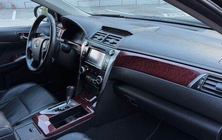 Toyota Camry, 2013 год, 1 750 000 рублей, 16 фотография