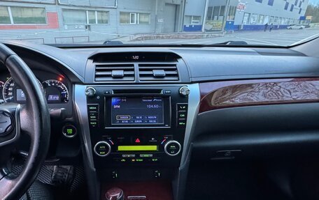 Toyota Camry, 2013 год, 1 750 000 рублей, 12 фотография